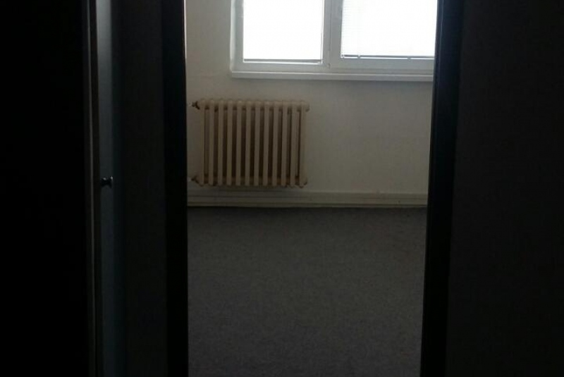 Kancelárie na prenájom / Kancelária 18m2